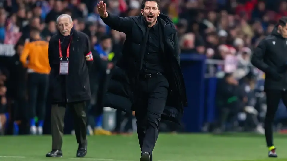 Diego Simeone kategorycznie: Julián Álvarez nie dla Barcelony