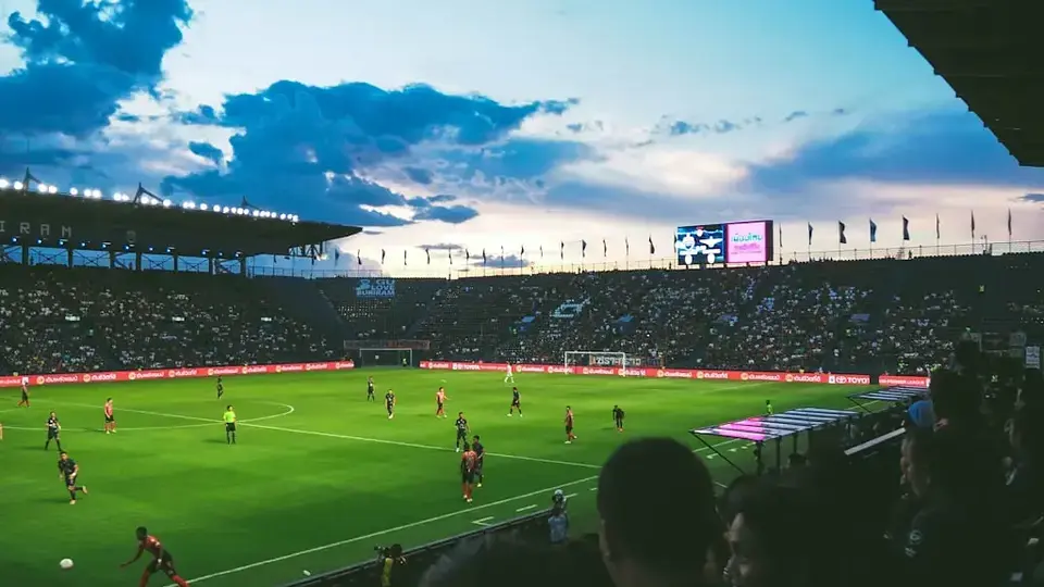 Iliman Ndiaye pozostaje w Premier League, odrzucając ofertę Al Hilal